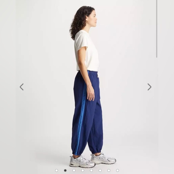 NEW LEVI’S - Gold Tab Athletic Pants - Picture 2 of 10